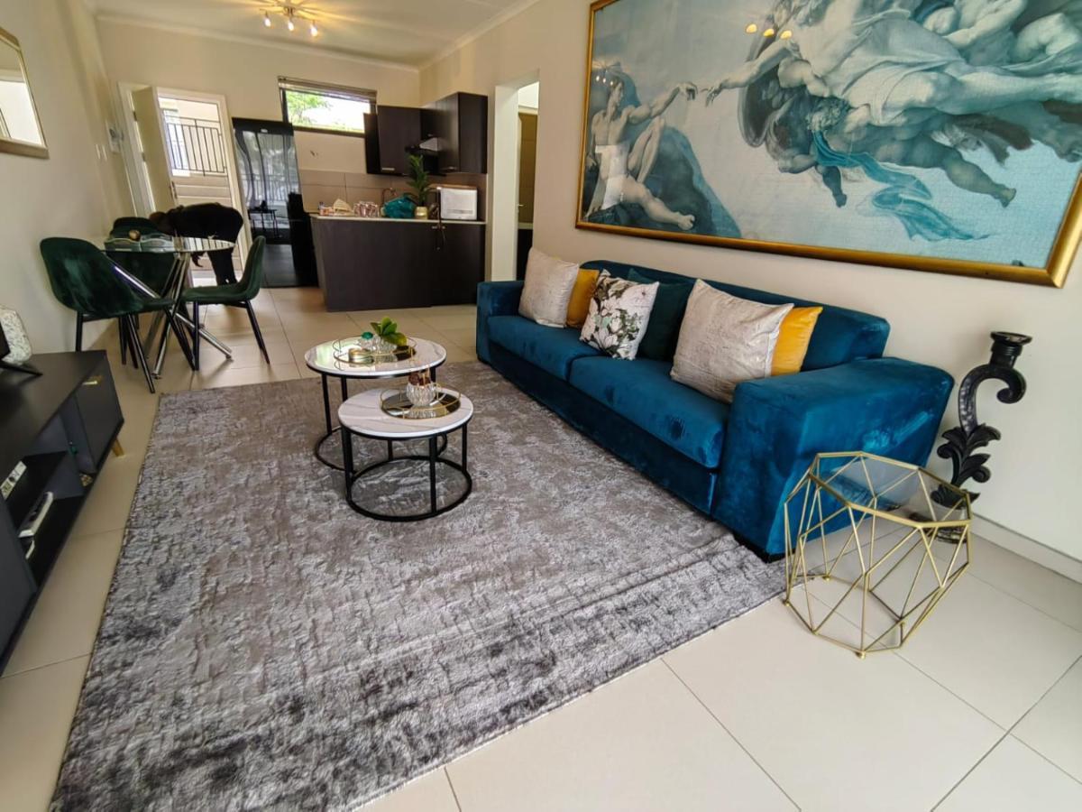 Classy And Cosy Apt - Dainfern Sandton Kamer foto